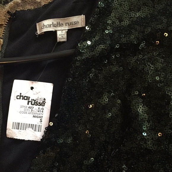 Holiday Dress- new with tags - Picture 2 of 3